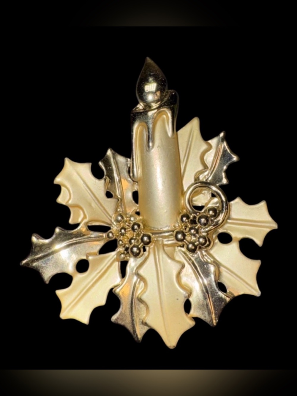Christmas Holiday Candle 2” Brooch Pin Gold Tone Holiday Jewelry